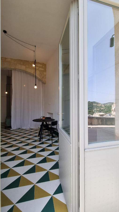 Super Giu Appartement Ragusa Buitenkant foto